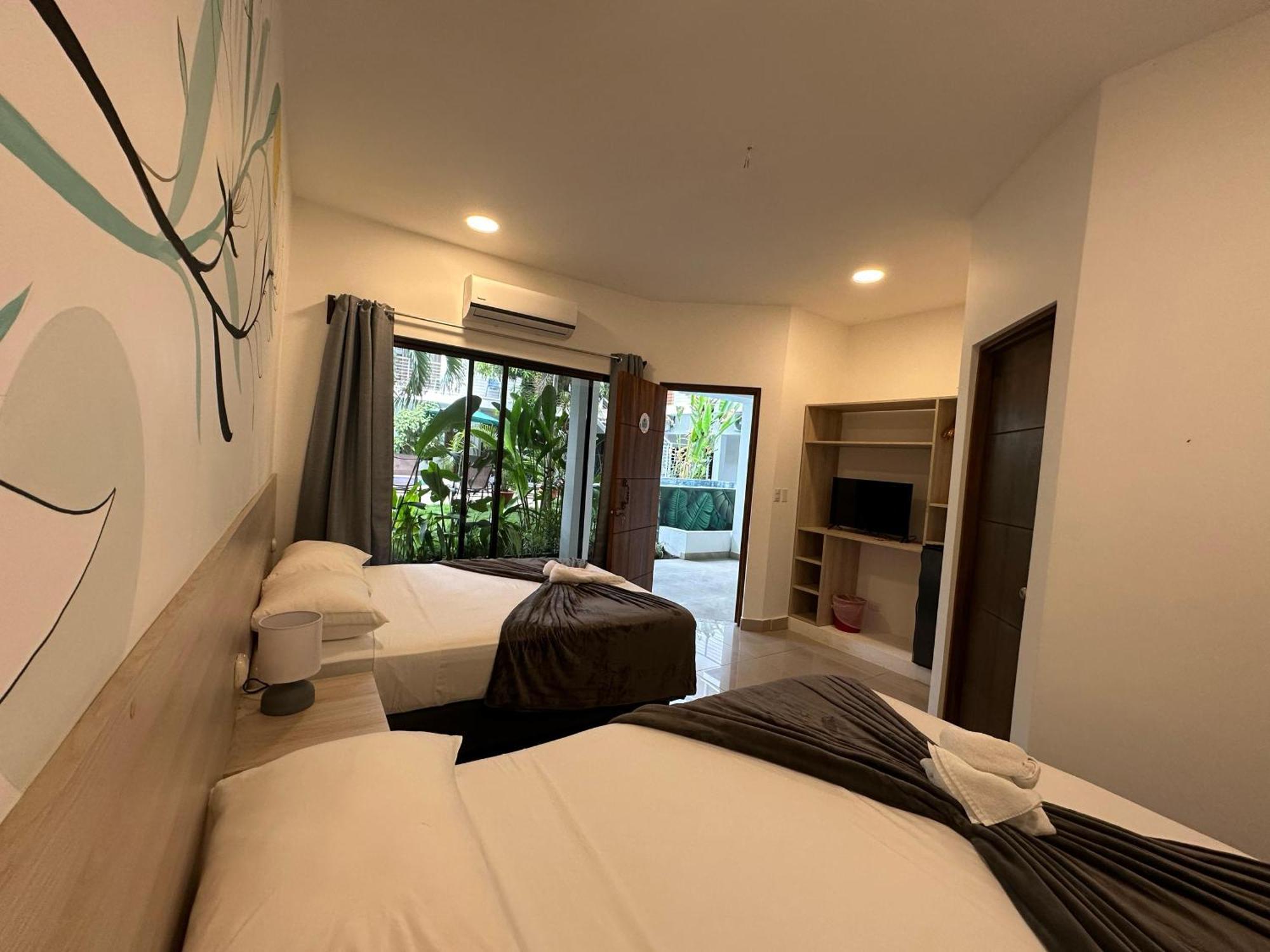Hostel Wide Mouth Frog Quepos Nationalpark Nationalpark Manuel Antonio Exterior foto